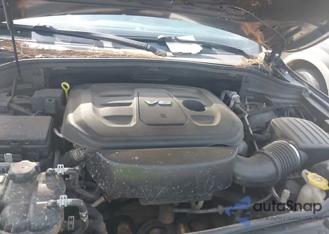 2016 Jeep Grand Cherokee Laredo z USA, uszkodzony, nr VIN 1C4RJFAG8GC461233